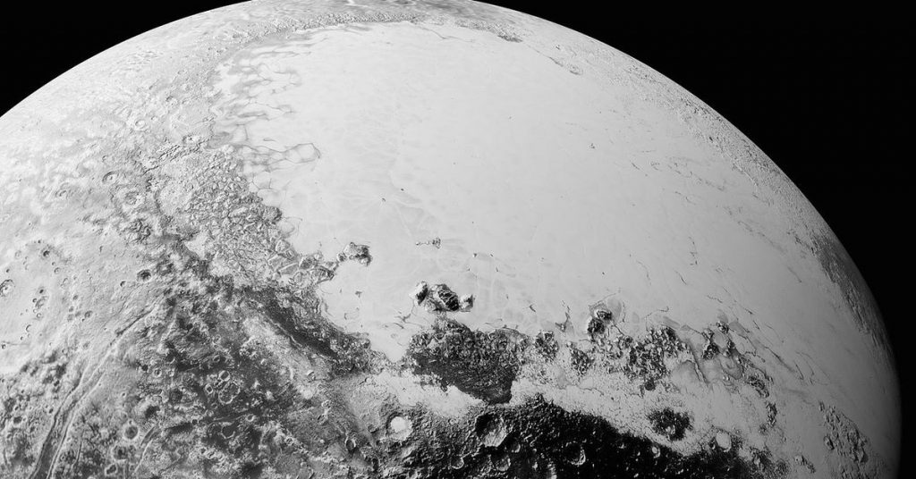 15 years without Pluto: why is it considered a dwarf planet?