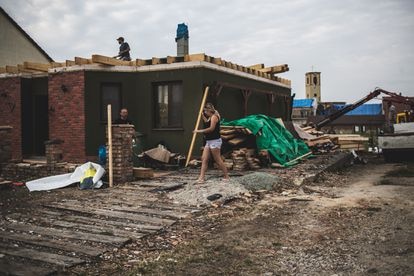 Moraviska Nova Ves neighbors continue to rebuild their homes a month after Hurricane June