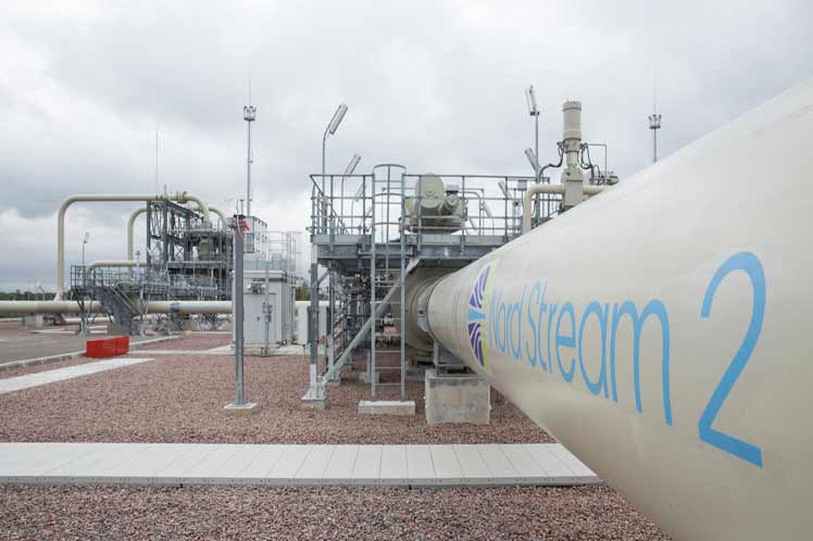 A Russian company fills the first line of Nord Stream 2 with gas