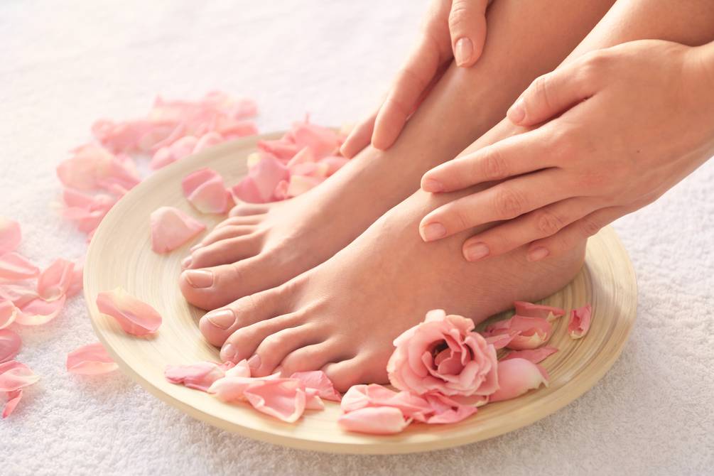 How do you take care of the skin of the feet?  |  Health |  magazine