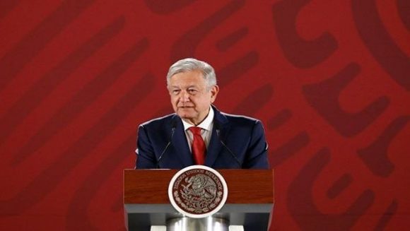 Lopez Obrador mourns the death of Vicente Velech