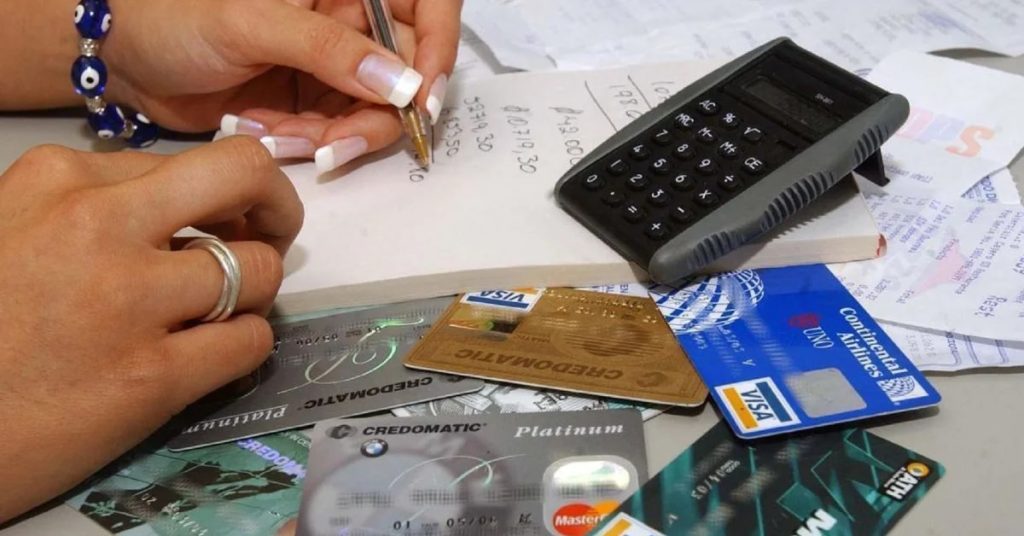 Credit Cards: Find out the transaction fees for each