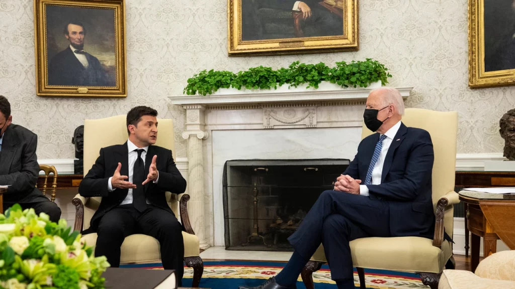 Joe Biden reminds Volodymyr Zelensky of a decisive response to the case of Russia's attack on Ukraine