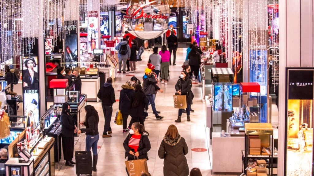 US retail sales fell in December
