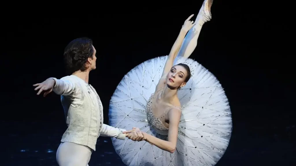 Famous Russian ballerina Olga Smirnova leaves the most important ballet in Russia due to the invasion of Ukraine
