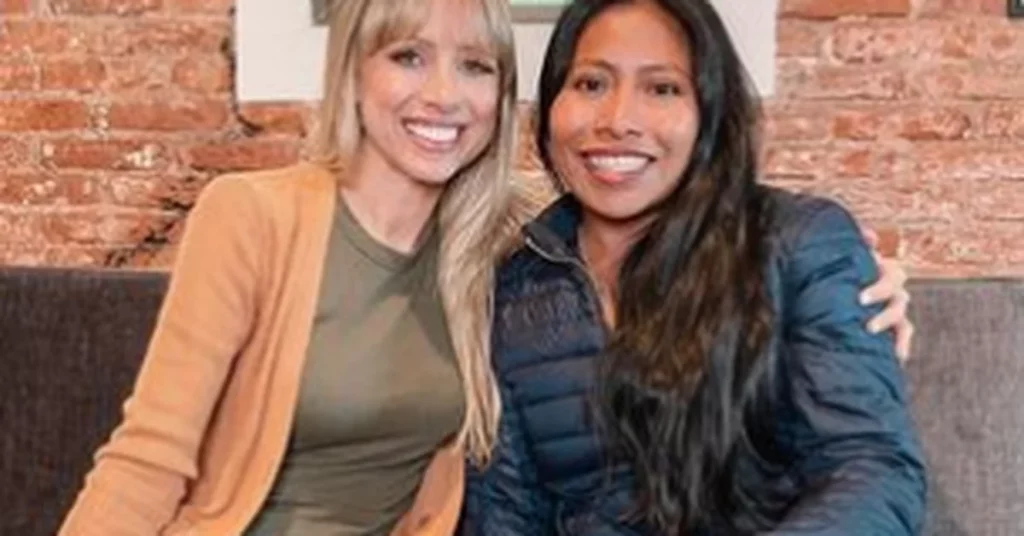 Superholly met Yalitza Aparicio after criticizing her for her English: "A woman"