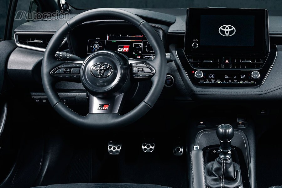 The 12.3-inch dashboard is for this Corolla.