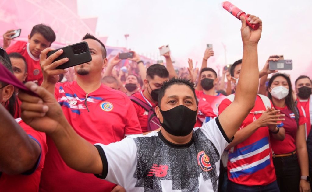Is it easy or complicated?  Costa Rica fans' feeling about the playoffs against New Zealand (video)