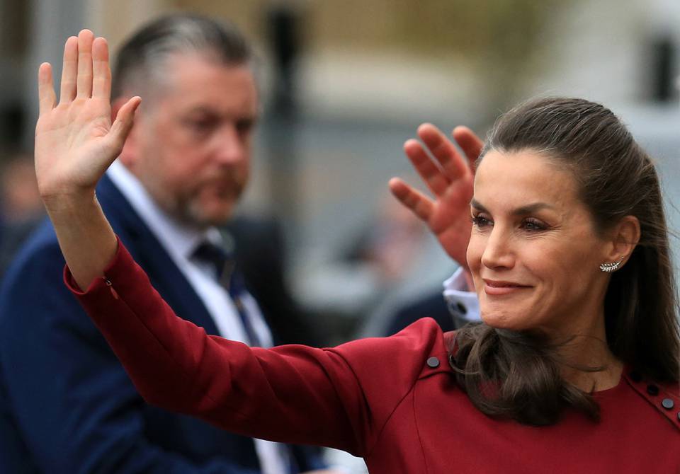 Letizia: The king who breaks the mold and bets on skinny jeans, a white blouse, and a pair of ankle boots |  people |  entertainment