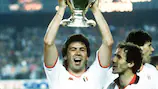 Ancelotti lifts the trophy after Milan win in 1989