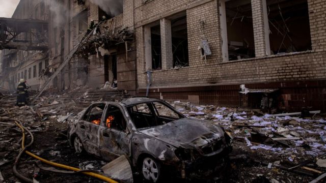 Bombed building in the Ukrainian city of Yarkiv.