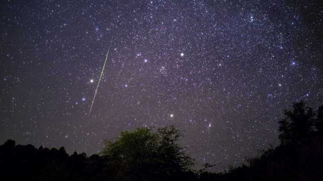 Arietids 2022: dates, times, when and how to see meteor showers in June