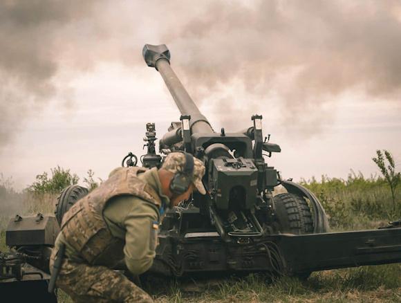 Italy is considering sending howitzers and self-propelled rocket launchers to Ukraine