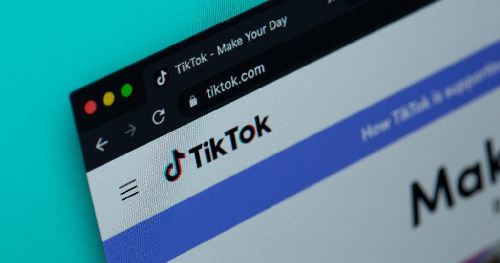 Why you shouldn't go into Instagram or TikTok's built-in browsers