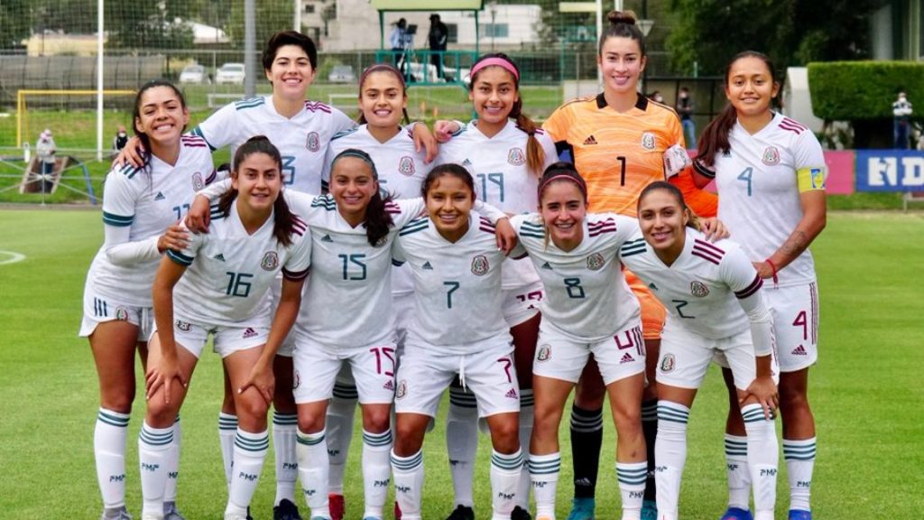 In Mexico, which channel is telecasting Mexico vs New Zealand for the U20 Women's World Cup and what is the time?