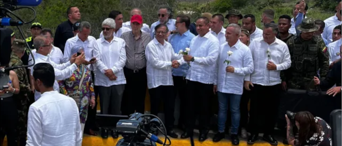Venezuela and Colombia reopen their borders