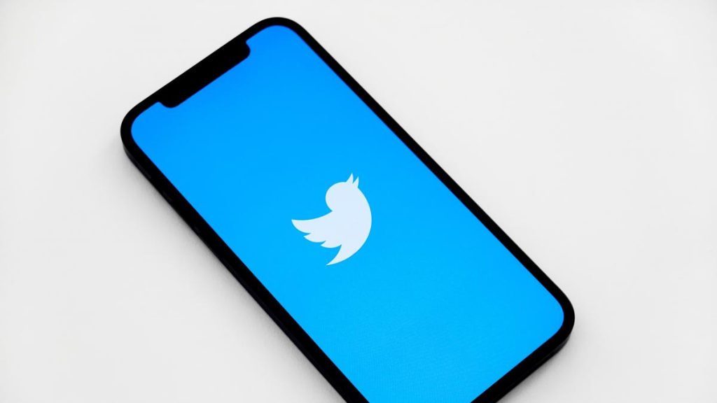 The functionality to edit tweets is coming to Canada, Australia and New Zealand