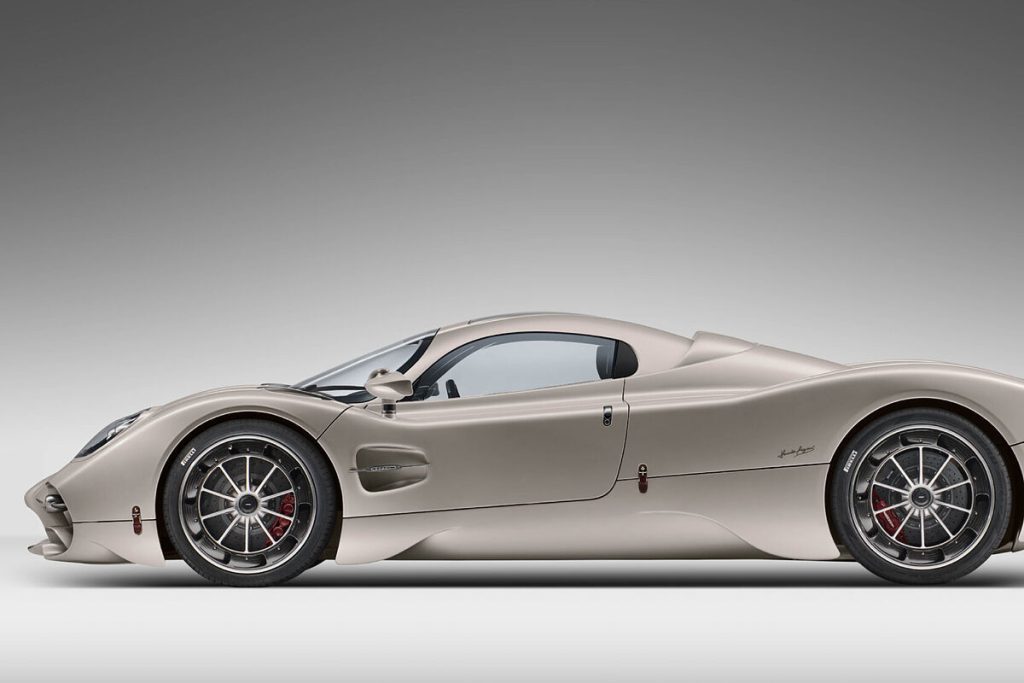 Pagani Utopia celebrates its 30th anniversary with its third car, a work of engineering art