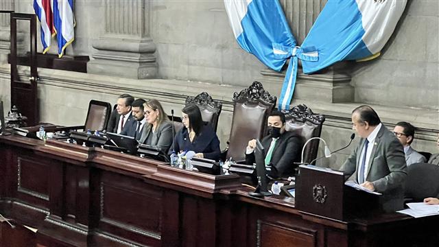 Charter on the occasion of the re-election of the President of the Guatemalan Congress (+ photo)