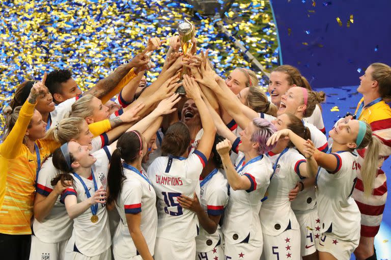 United States and World Cup: National team players celebrating second title in a row and fourth title in history