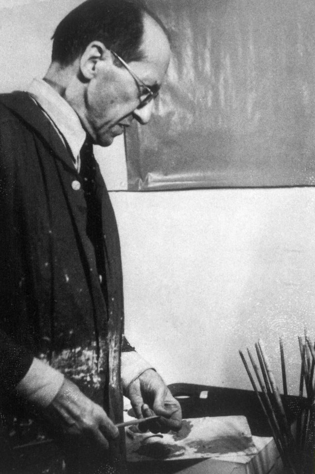 Piet Mondrian in action 1942