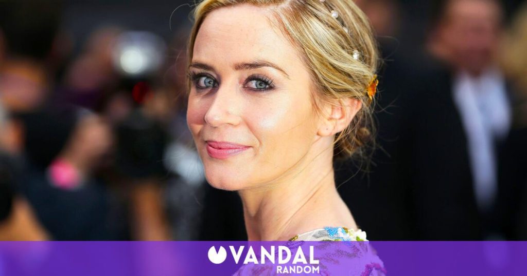Emily Blunt fed up with 'strong women' roles