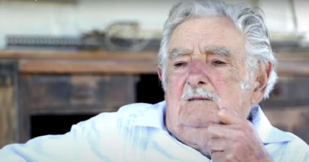 Pepe Mujica says that in Cuba "there seems to be a turning point"
