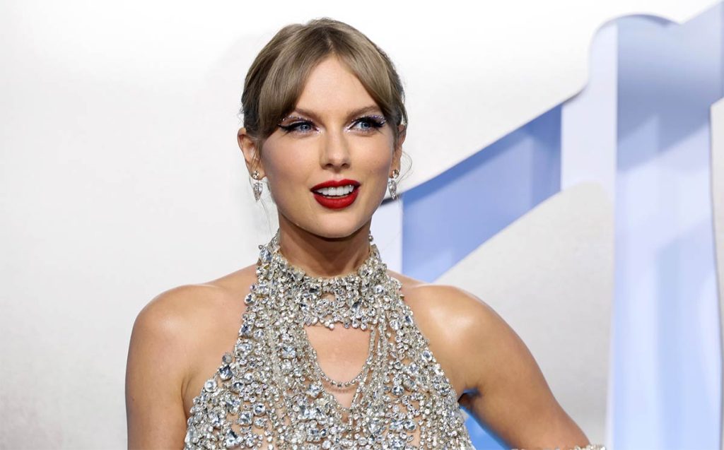 Ticketmaster apologizes to Taylor Swift for the inconvenience during her tour