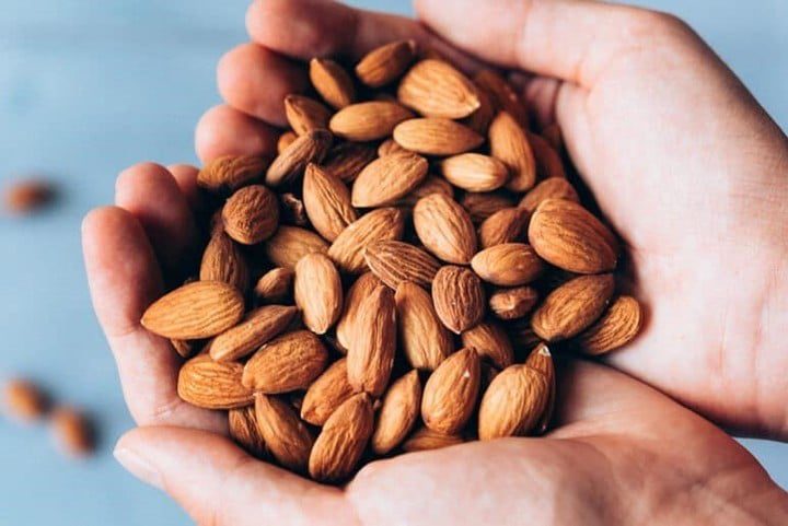 The study showed that the almond snack had an effect on various hunger hormones.
