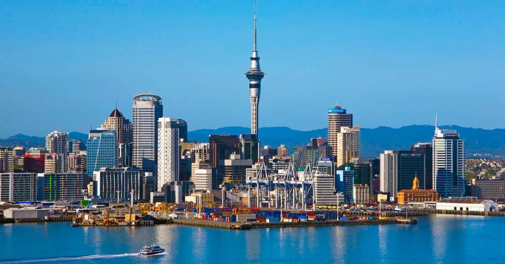 New Zealand Seeks More Foreign Professionals: What Are They Asking to Immigrate to the Country?