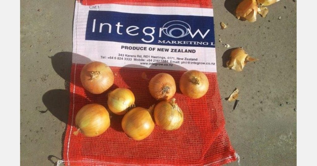 "Europe and Asia have lost 15-20% of volume, so we expect good demand for New Zealand onions."
