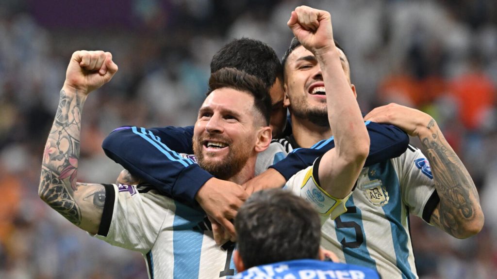 Zanetti says Messi is "more a leader than ever" in Argentina